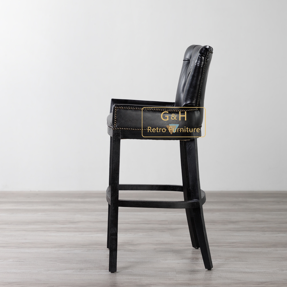 retro leather chair