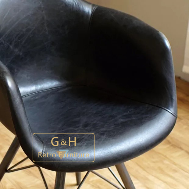 Retro Leather Chair