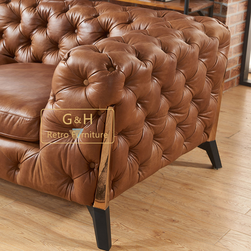 Retro Leathre Sofa
